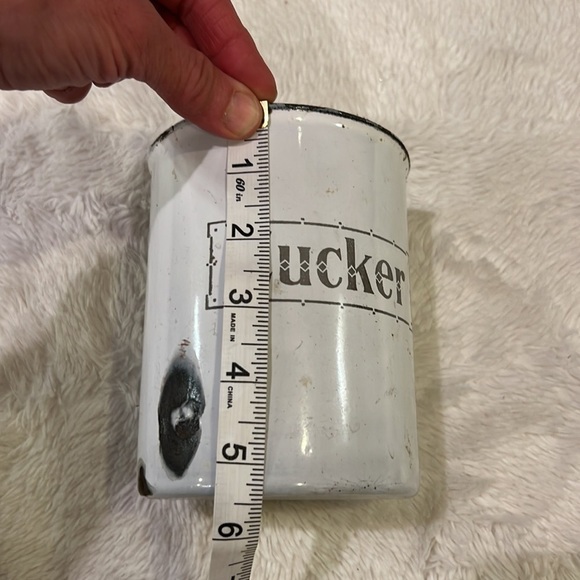 Vintage Zucker German Metal Decor - Picture 6 of 6